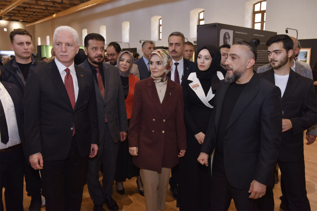 Image related to refugee support and community